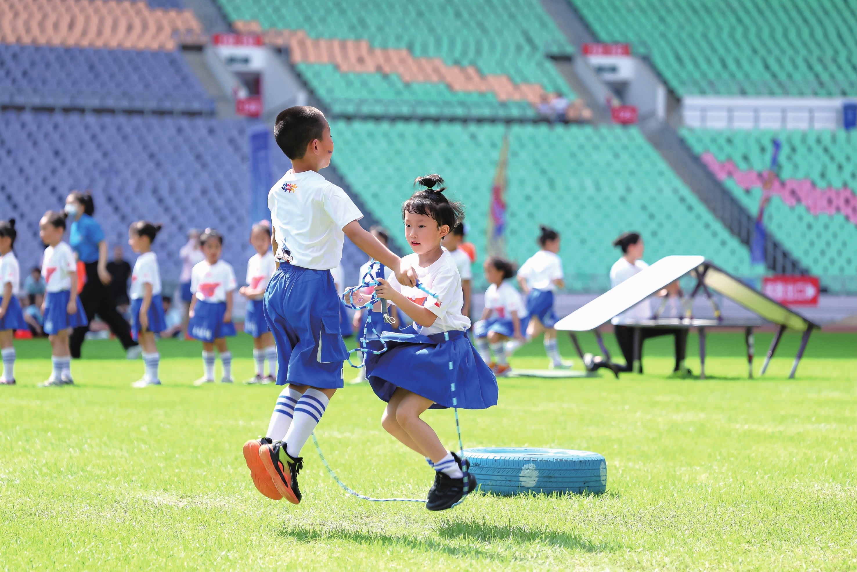 媒体面前情绪爆发，萨拉赫与利物浦会否重走C罗与曼联老路？